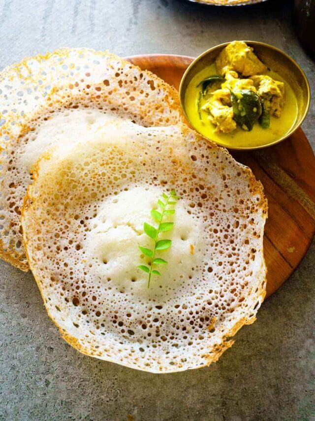 Vada with Gongura Chutney